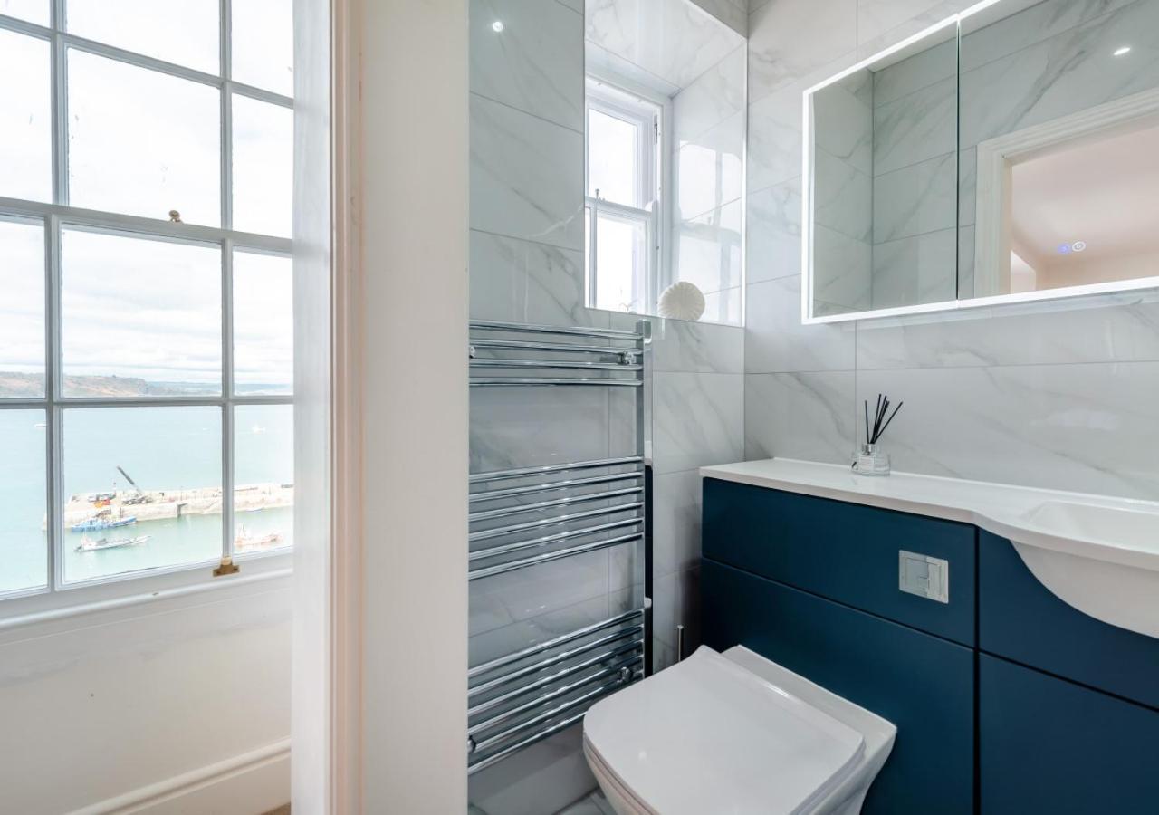 Clifton House Villa Tenby Exterior photo